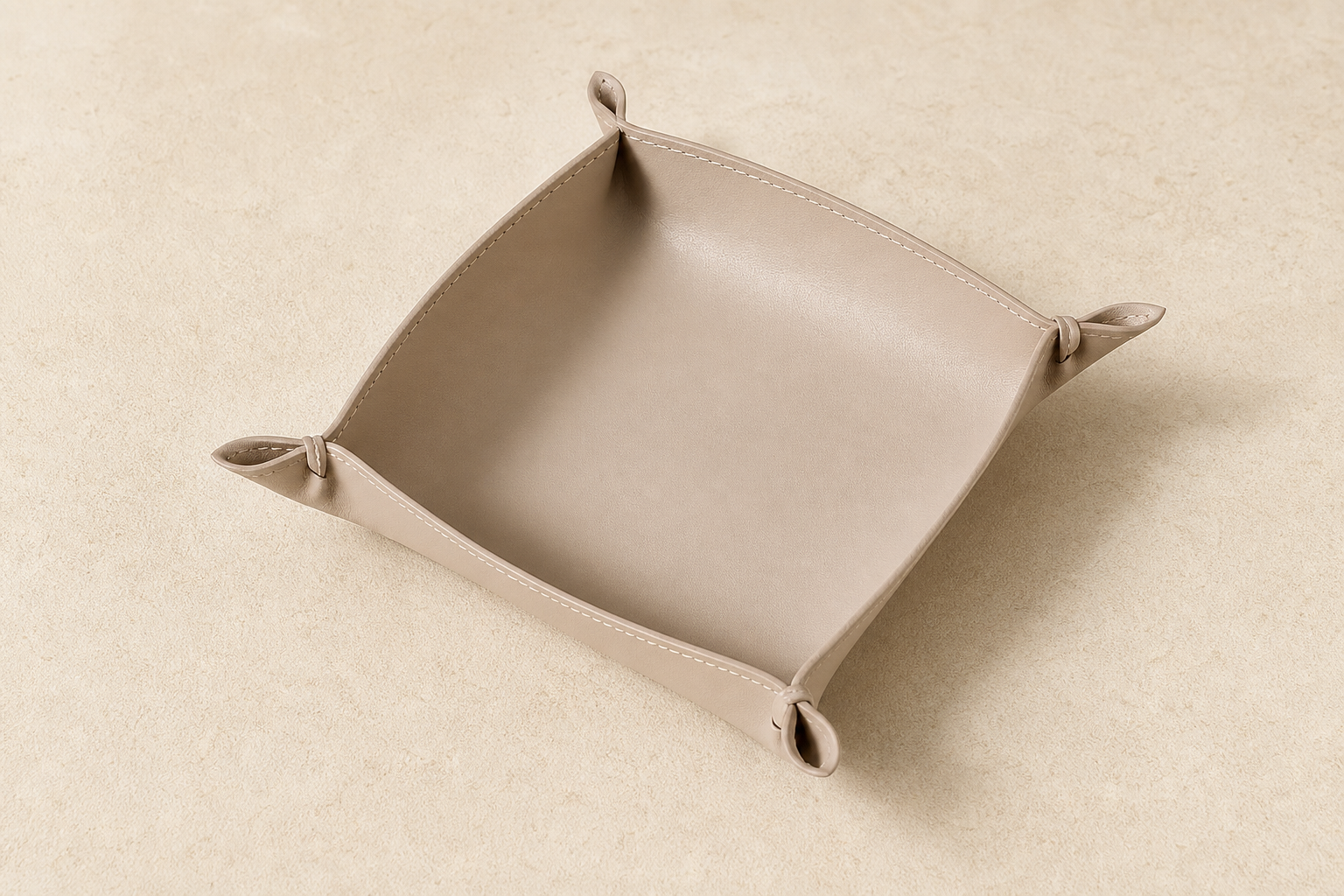 FormoTray Leather Storage Tray